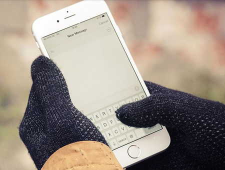 Smart touch screen gloves for access iPhone and iPad