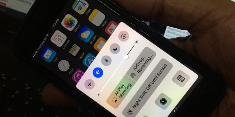Camera icon missing on iPhone or iPad? How to fix it