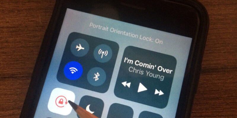 How to Rotate Screen on iPad (iOS 26)