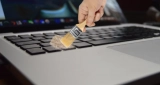 How to Clean MacBook Keyboard [2026 Updated]