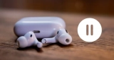 AirPods keep pausing randomly? 8 Methods to Fix it!